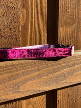 Load image into Gallery viewer, Period! Collar